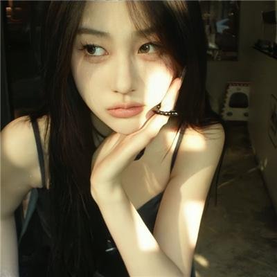 三月女郎